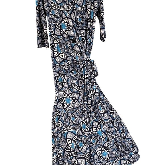 Teal Patterned Maxi Wrap Dress, size Large - Picture 3 of 6